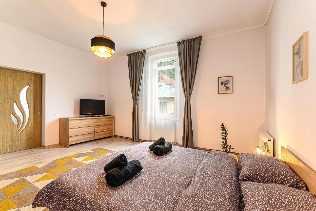 Mountain Oasis Apartment Sinaia Exterior photo
